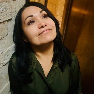 Meet your Posher, Lorena